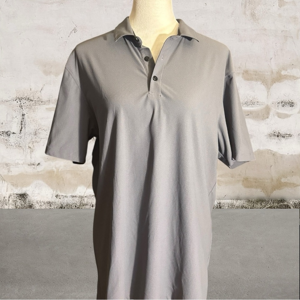 Lululemon Athletica Men's Light Gray Polo Shirt Size Large